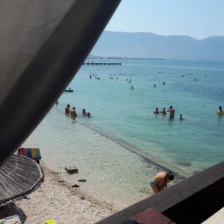Giulia * Vlorë